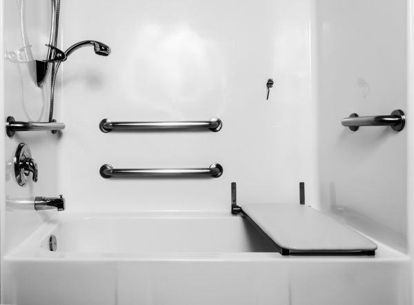 Accessible Tub Installation in Fort Wayne