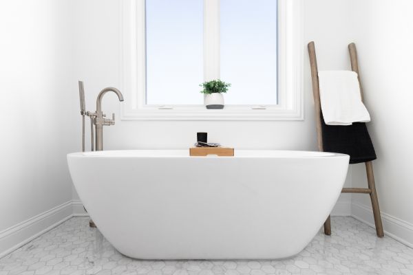 Freestanding Tub Installation in Fort Wayne