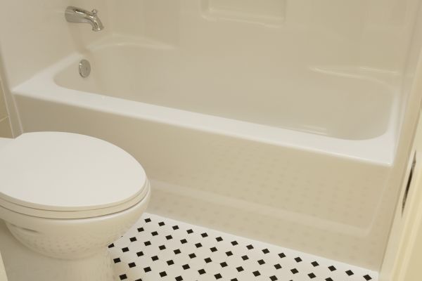 Fiberglass Tub Replacement in Fort Wayne